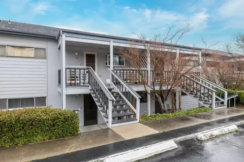 854 Twin Pines Cir #3, Ashland, OR 97520