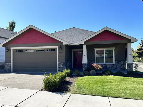 4431 Eagle Trace Dr, Medford, OR 97504