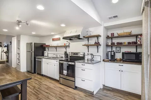Kitchen - 19875 7th St, Bend, OR 97703 photo 2 of 2