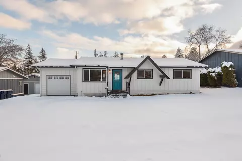 1311 NE Dempsey Dr, Bend, OR 97701