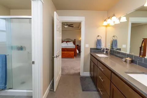 21390 NE Nolan Ct, Bend, OR 97701 photo 11