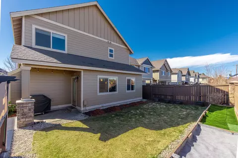 21390 NE Nolan Ct, Bend, OR 97701 photo 16