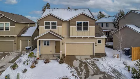63214 NE Jimbo Ln, Bend, OR 97701