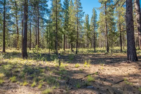 56225 Mirror Rock Loop, Bend, OR 97707