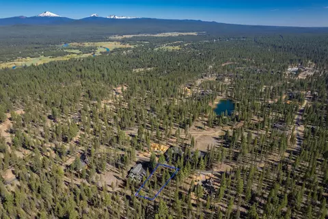 56225 Mirror Rock Loop, Bend, OR 97707 photo 12