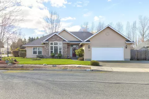 1248 Devonshire Way, Grants Pass, OR 97527