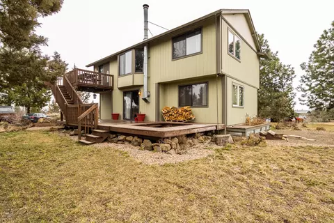 Exterior - 20515 Bowery Ln, Bend, OR 97703 photo 5 of 12