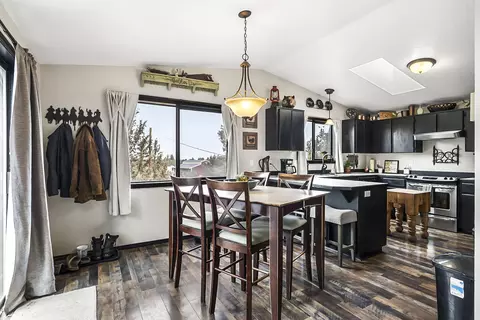 Kitchen - 20515 Bowery Ln, Bend, OR 97703 photo 1 of 6