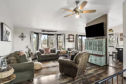 Living - 20515 Bowery Ln, Bend, OR 97703 photo 5 of 6