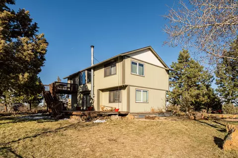 Exterior - 20515 Bowery Ln, Bend, OR 97703 photo 4 of 12