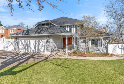 2711 Oak View Cir, Medford, OR 97504