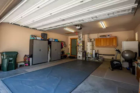Exterior - 15322 Bear St, La Pine, OR 97739 photo 11 of 17