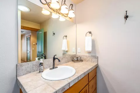 Bath - 15322 Bear St, La Pine, OR 97739 photo 1 of 4