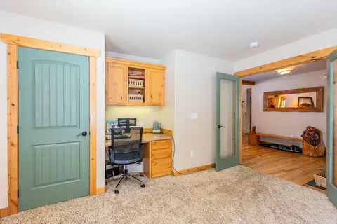 Bedroom - 15322 Bear St, La Pine, OR 97739 photo 1 of 8