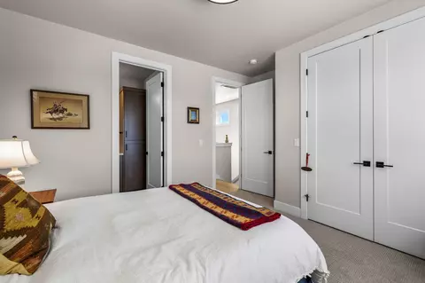 Bedroom - 61295 Howe Way, Bend, OR 97702 photo 3 of 7