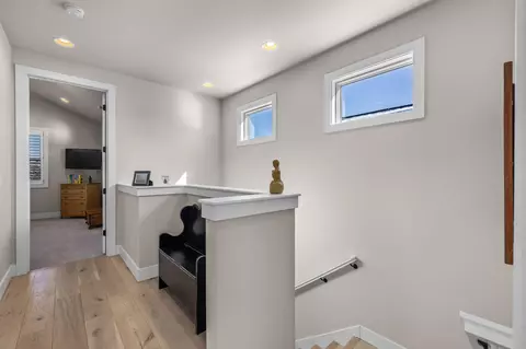 Entry Way - 61295 Howe Way, Bend, OR 97702 photo 1 of 1