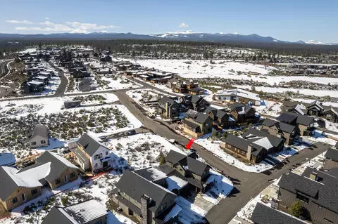View/Area - 61295 Howe Way, Bend, OR 97702 photo 7 of 7