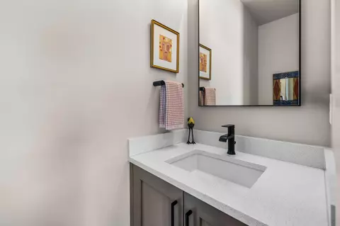 Bath - 61295 Howe Way, Bend, OR 97702 photo 1 of 5