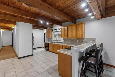 Kitchen - 63381 Freedom Pl, Bend, OR 97701 photo 1 of 3
