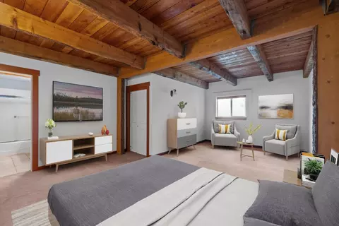 Bedroom - 63381 Freedom Pl, Bend, OR 97701 photo 2 of 3