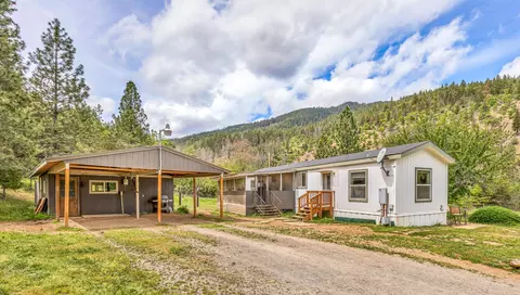 13721 Upper Applegate Rd, Jacksonville, OR 97530