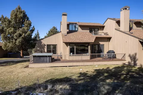 7160 Robin Ct, Redmond, OR 97756