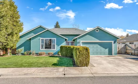 1342 Greentree Way, Central Point, OR 97502
