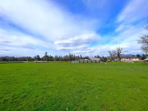 Exterior - 620 Dick George Rd, Cave Junction, OR 97523 photo 62 of 71