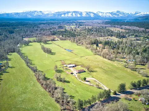 View/Area - 620 Dick George Rd, Cave Junction, OR 97523 photo 1 of 19