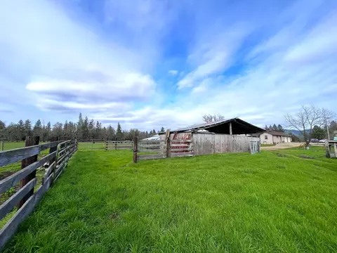 Exterior - 620 Dick George Rd, Cave Junction, OR 97523 photo 63 of 71