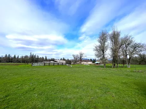 Exterior - 620 Dick George Rd, Cave Junction, OR 97523 photo 61 of 71