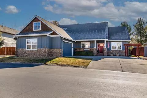 61172 Hilmer Creek Dr, Bend, OR 97702