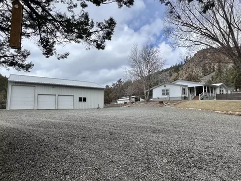 32310 Rice Rd, Unity, OR 97884