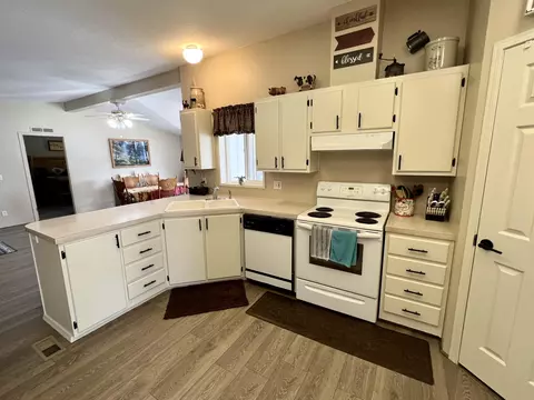 32310 Rice Rd, Unity, OR 97884 photo 5