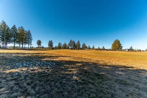 19263 Green Lakes Loop, Bend, OR 97702