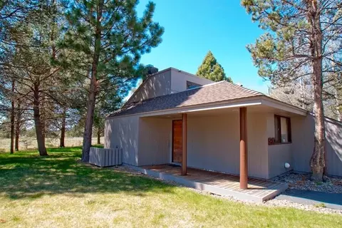 57267 Meadow House Loop #80, Sunriver, OR 97707