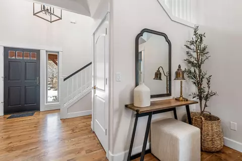 Entry Way - 61193 Ridgewater Loop, Bend, OR 97702 photo 1 of 3