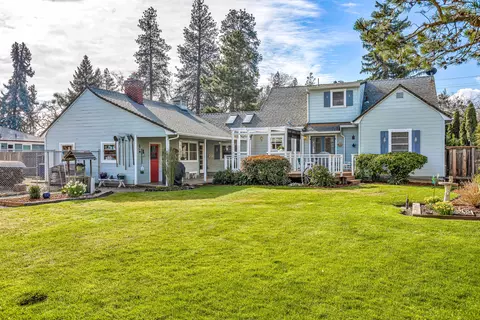 3300 W Main St, Medford, OR 97501