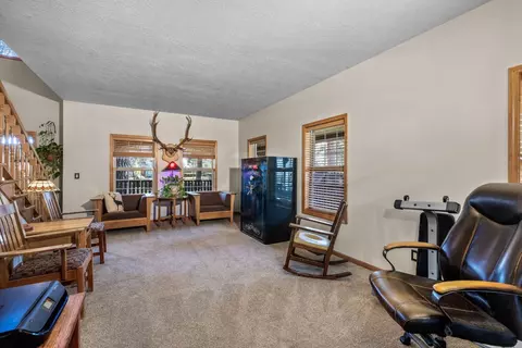 61430 Steens Mountain Loop, Bend, OR 97702 photo 12