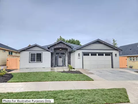 2940 Tiffany St, Medford, OR 97504