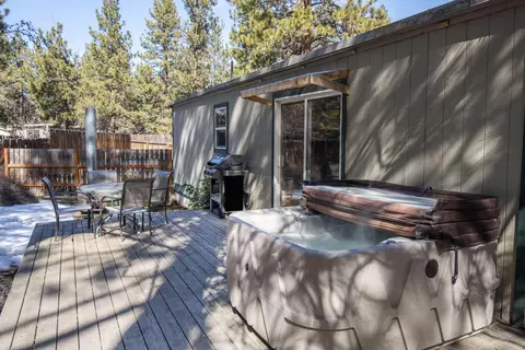 19939 Pine Cone Dr, Bend, OR 97702 photo 17