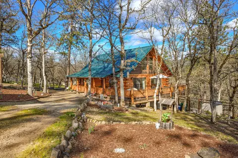 336 Rene Dr, Shady Cove, OR 97539