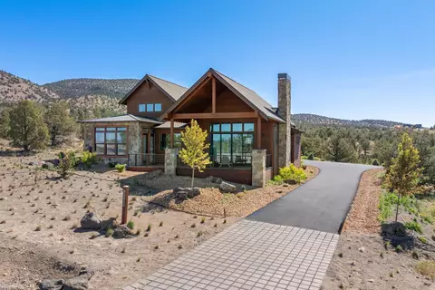 13955 SW Spirit Rock Dr, Powell Butte, OR 97753