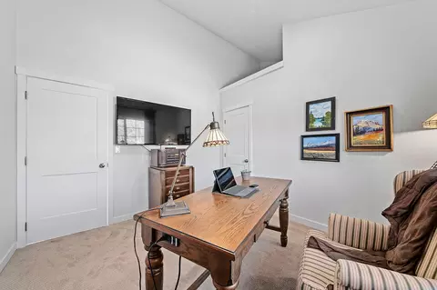 Other - 61581 Range Pl, Bend, OR 97702 photo 4 of 8