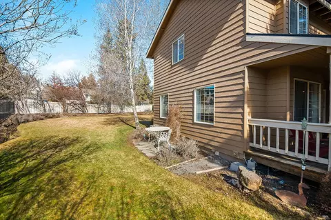Exterior - 61581 Range Pl, Bend, OR 97702 photo 6 of 22