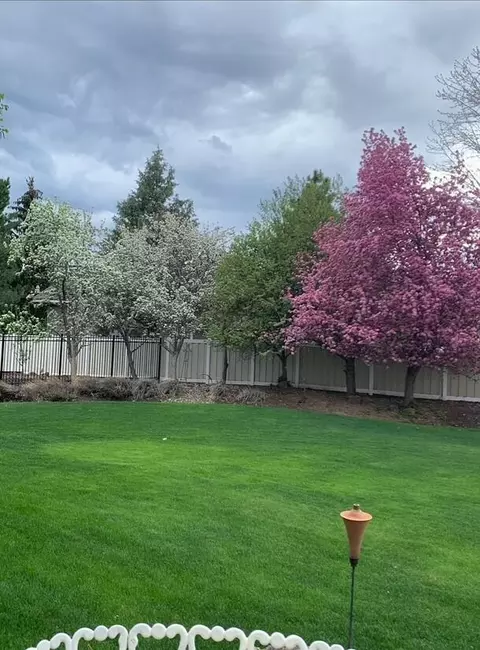 Exterior - 61581 Range Pl, Bend, OR 97702 photo 13 of 22