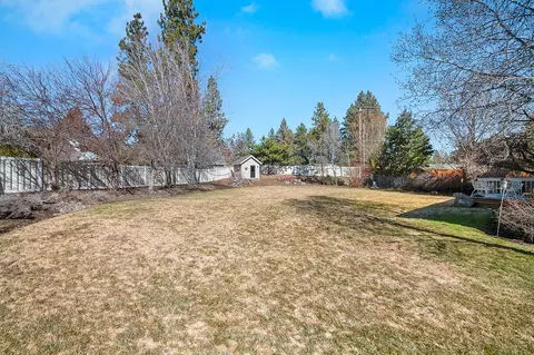 Exterior - 61581 Range Pl, Bend, OR 97702 photo 17 of 22