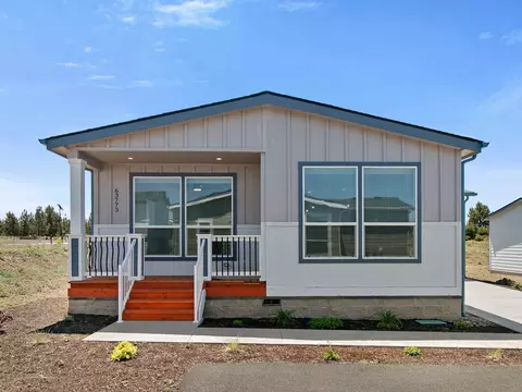 63773 Ranch Village Dr #24, Bend, OR 97701