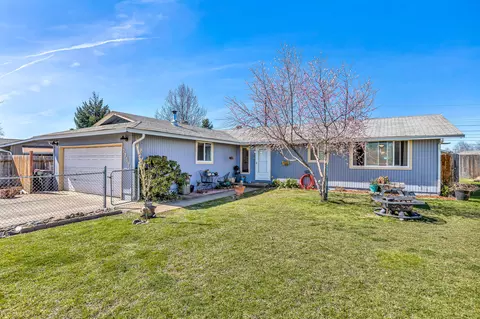 7797 Quebec Cir, White City, OR 97503