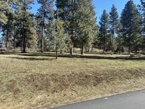 11925 Merganser Rd, Klamath Falls, OR 97601